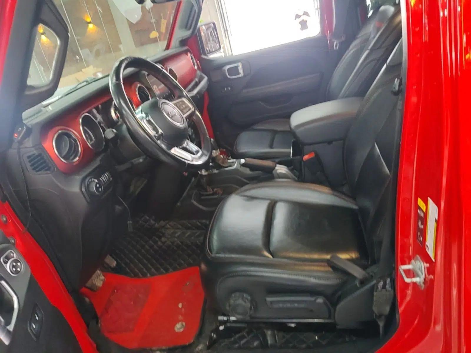 Jeep Wrangler 2019 2.0T Rubicon Four-Door Version China VI Emission Standard — миниатюра 17