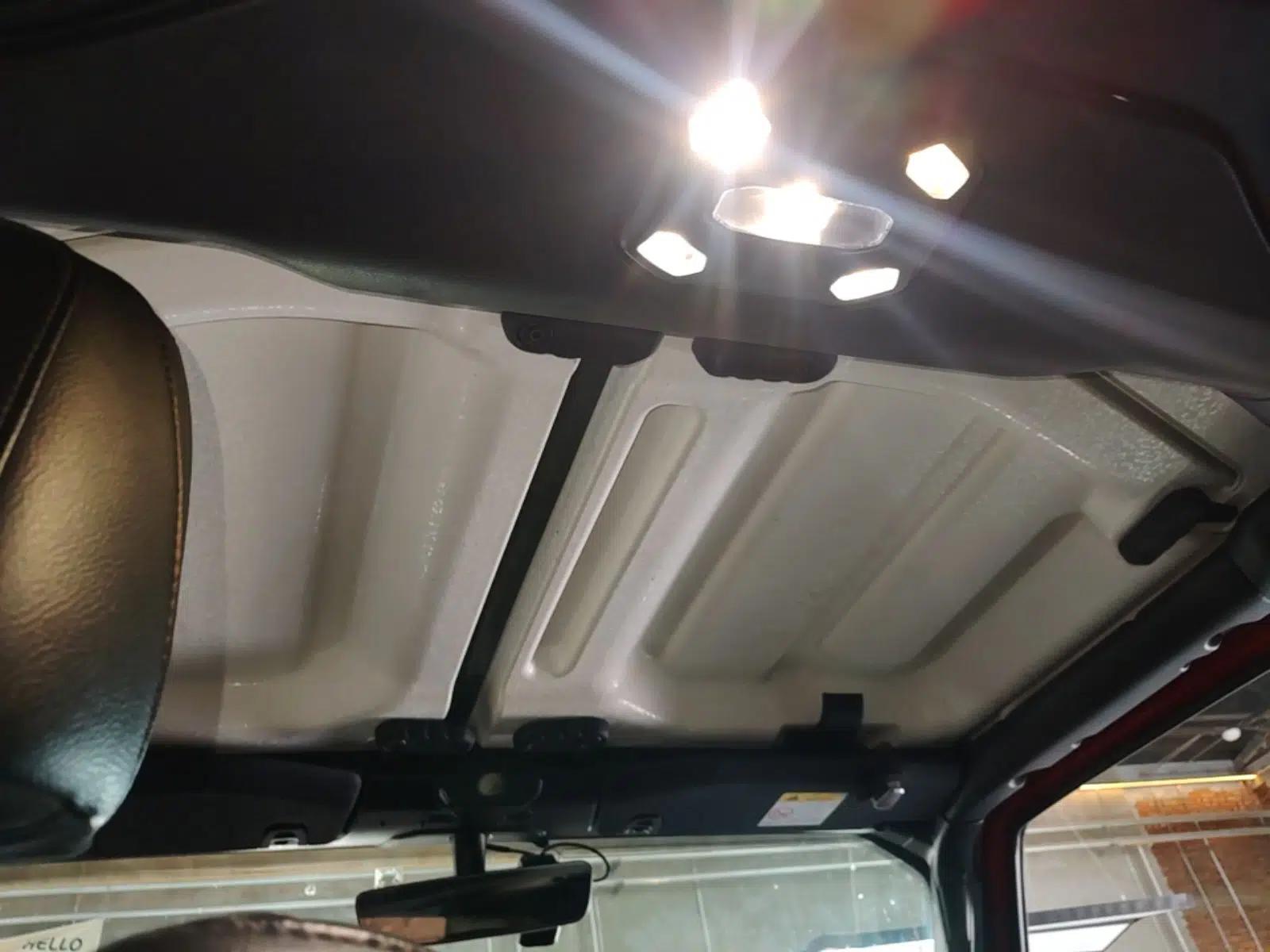 Jeep Wrangler 2019 2.0T Rubicon Four-Door Version China VI Emission Standard — миниатюра 21