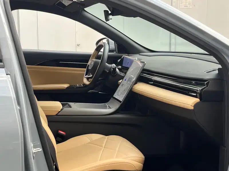 Galaxy L6 2023 1.5T DHT 60km PLUS — миниатюра 16
