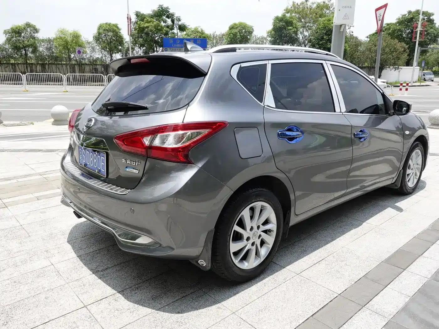 2016 Tiida 1.6L CVT Sport Edition — миниатюра 7