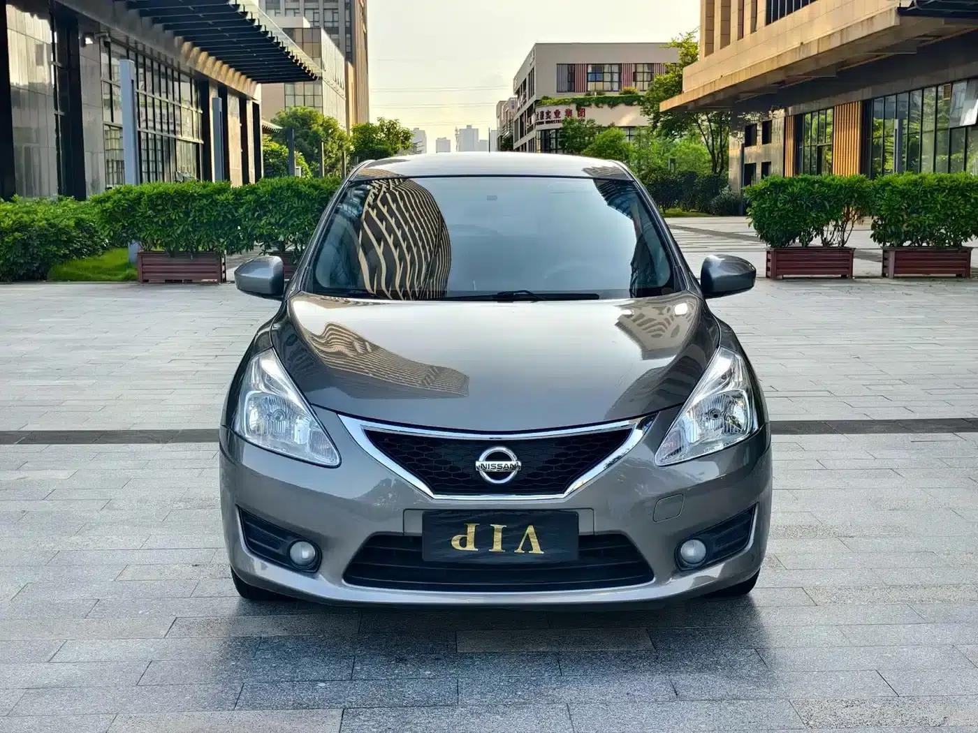 2012 Tiida 1.6T GTS Extreme Limited Edition — миниатюра 2