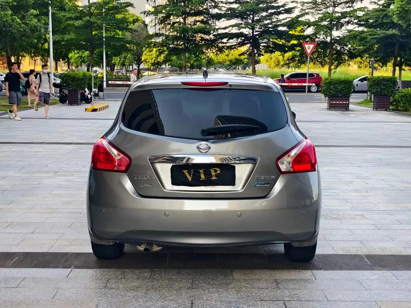 2012 Tiida 1.6T GTS Extreme Limited Edition — миниатюра 5