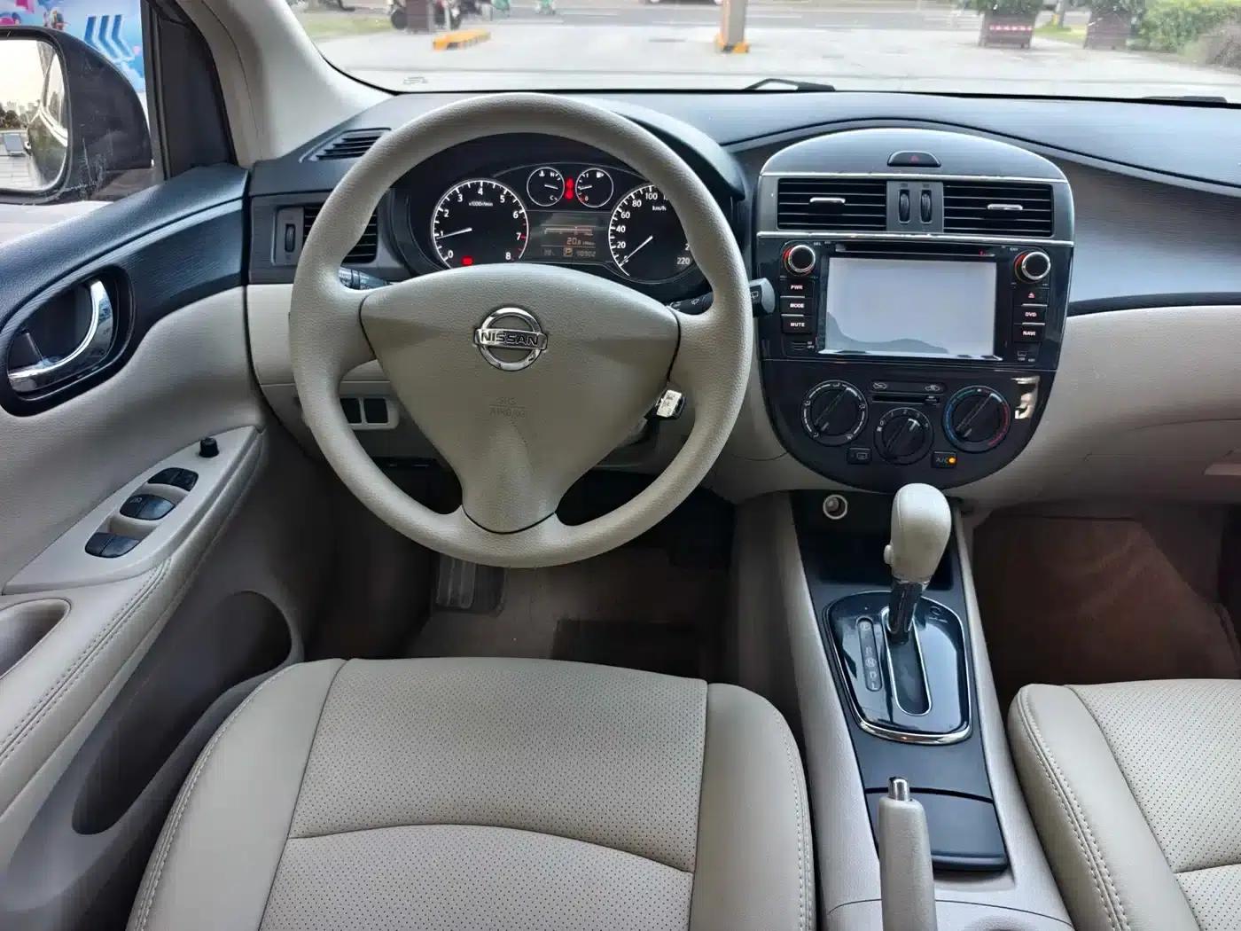 2012 Tiida 1.6T GTS Extreme Limited Edition — миниатюра 10