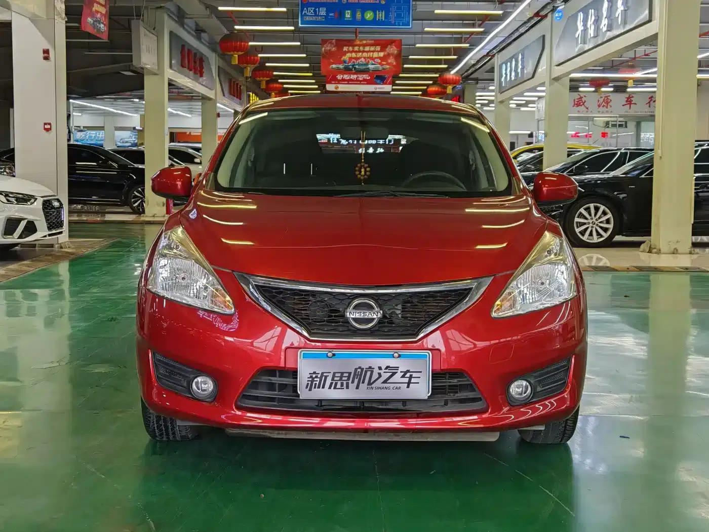 2013 Tiida 1.6L CVT Cool Edition — миниатюра 2
