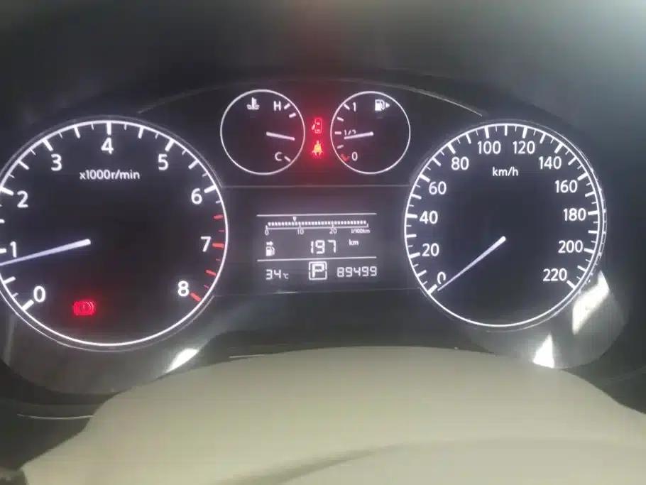 2011 Tiida 1.6L CVT Comfort Model — миниатюра 14