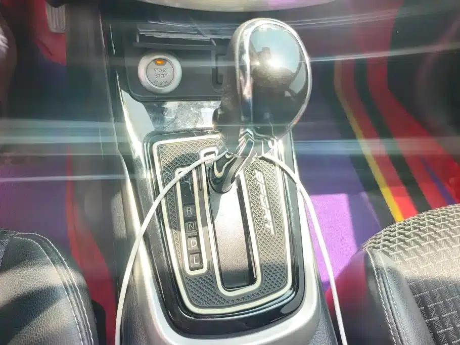 2020 Tiida 1.6L CVT Smart Edition — миниатюра 15