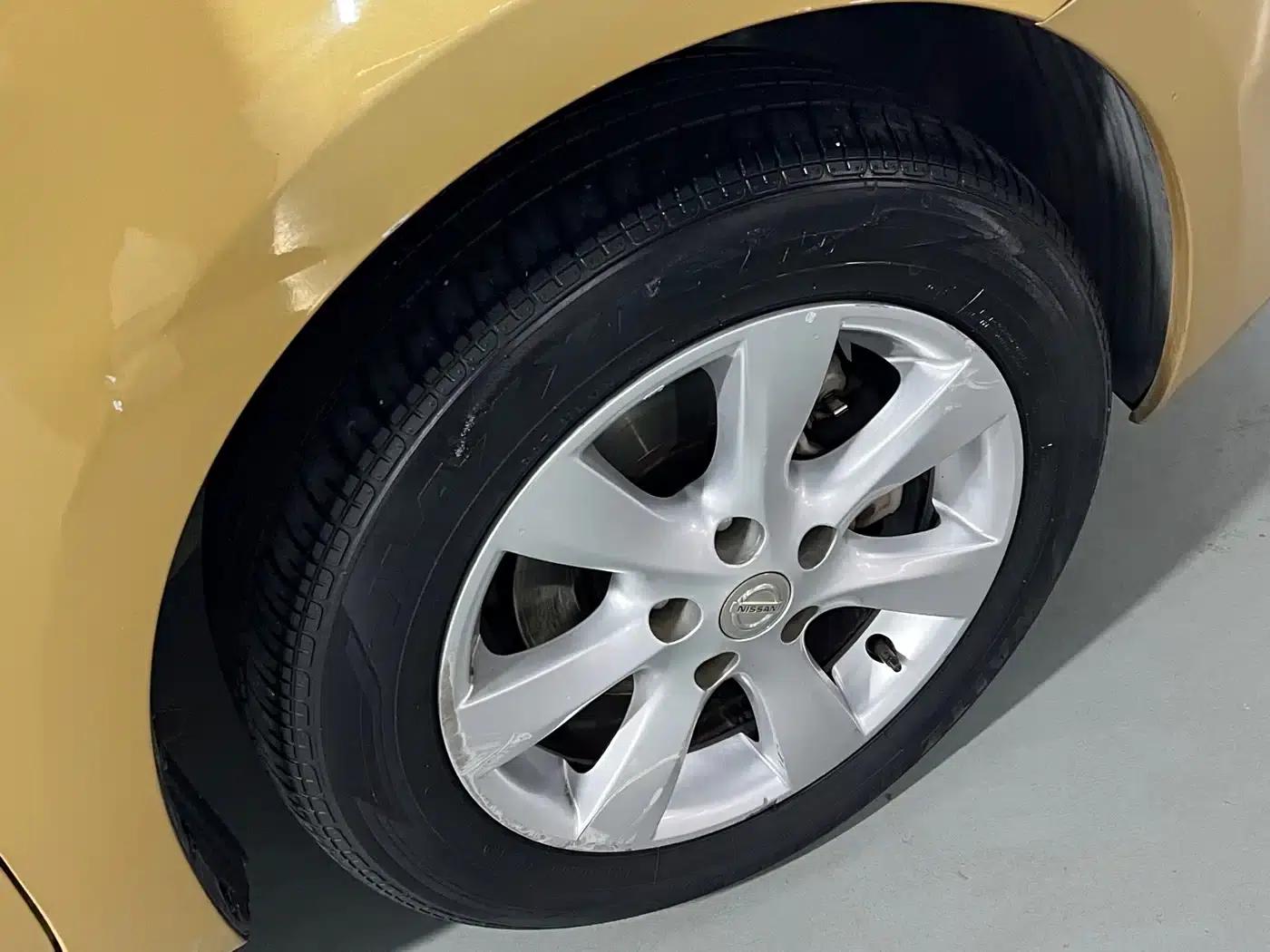 2011 Tiida 1.6L CVT Comfort Model — миниатюра 7