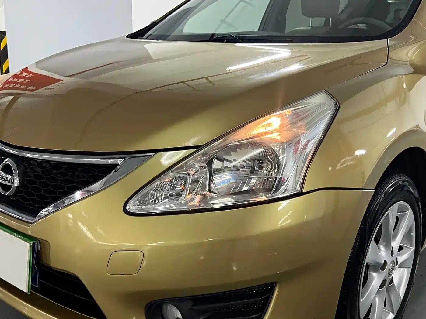2011 Tiida 1.6L CVT Comfort Model — миниатюра 8