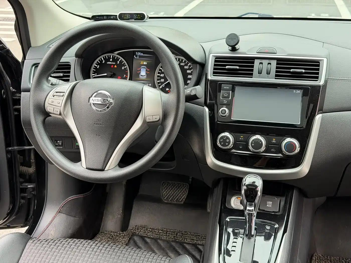 2016 Tiida 1.6L CVT Smart Edition — миниатюра 16