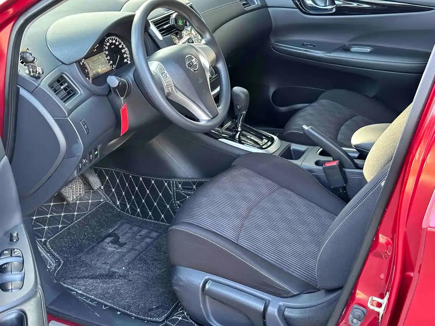 2021 Tiida 1.6L CVT Sport Edition — миниатюра 4