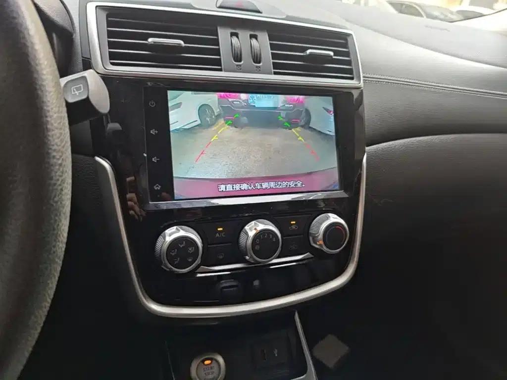 2019 Tiida 1.6L CVT Smart Edition (China VI Emission Standard) — миниатюра 13