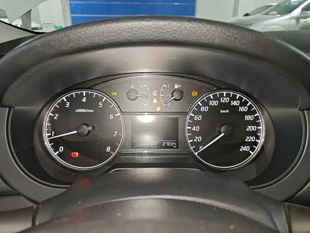 2021 Tiida 1.6L CVT Sport Edition — миниатюра 12