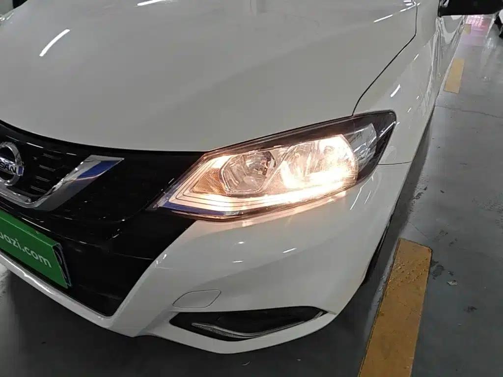 2021 Tiida 1.6L CVT Sport Edition — миниатюра 24
