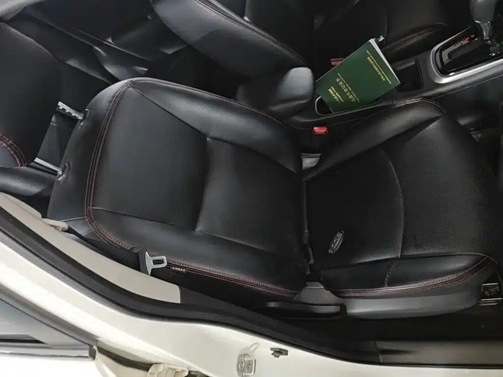2021 Tiida 1.6L CVT Sport Edition — миниатюра 25