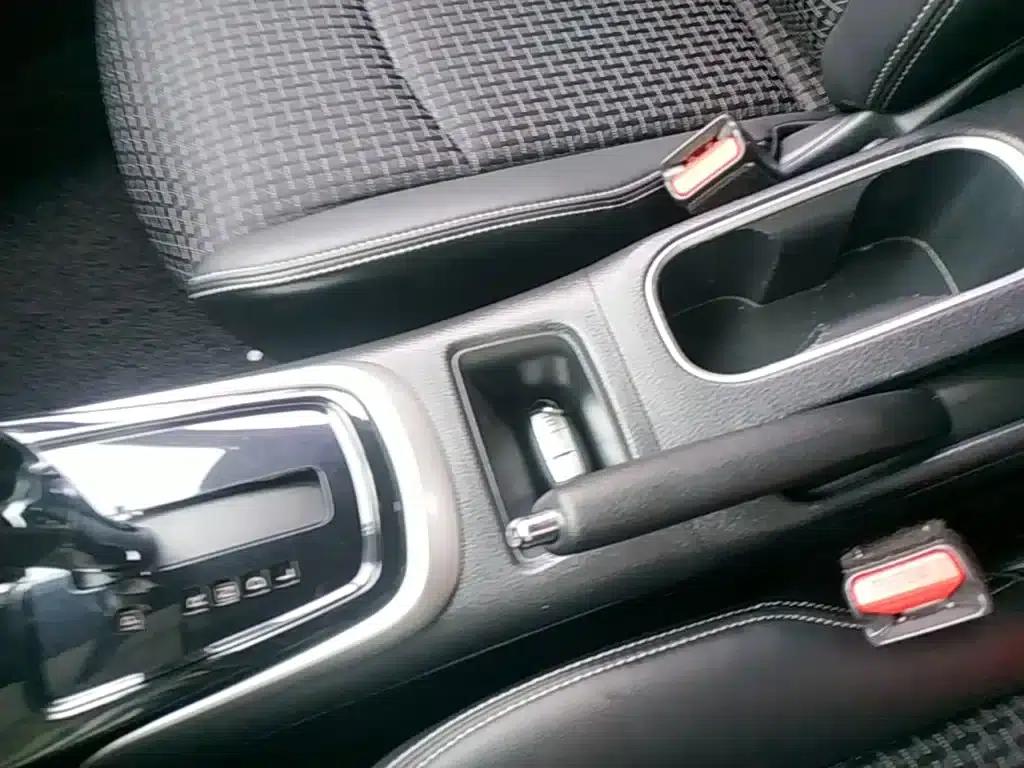 2016 Tiida 1.6L CVT Smart Edition — миниатюра 9