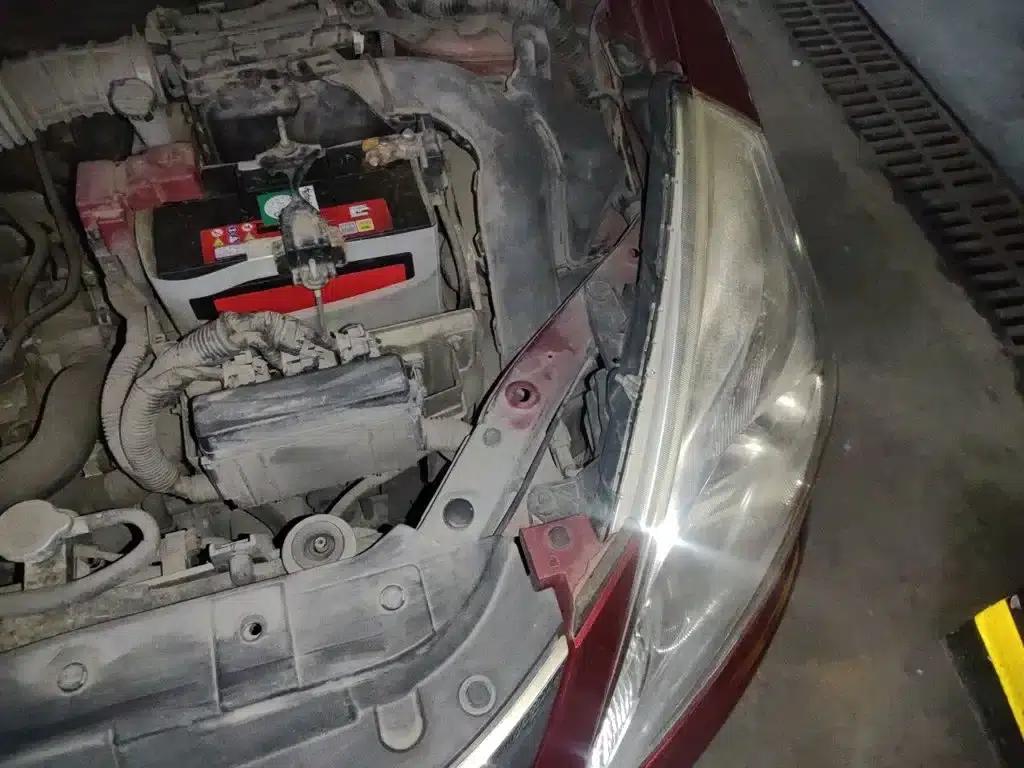 2014 Tiida 1.6L CVT Comfort Model — миниатюра 22