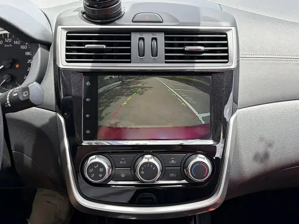 2019 Tiida 1.6L CVT Smart Edition (China VI Emission Standard) — миниатюра 18