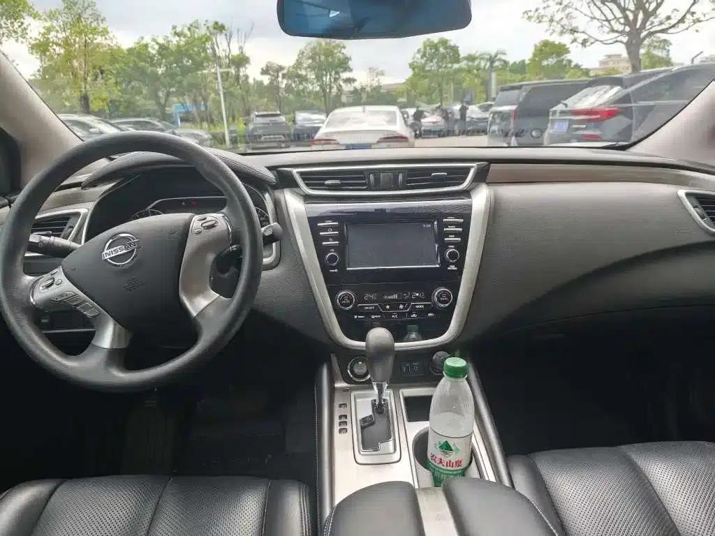 Nissan Murano 2021 2.5L XE 2WD Elite Edition — миниатюра 8