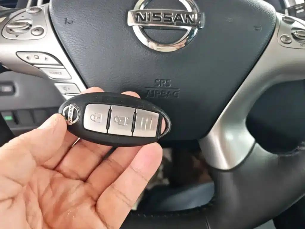 Nissan Murano 2017 2.5L XL 2WD Smart Edition — миниатюра 9