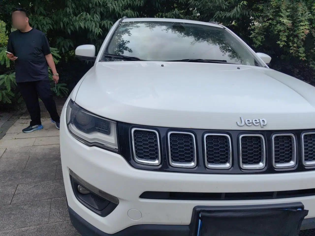Jeep Compass 2017 200T Automatic Family Edition — миниатюра 7