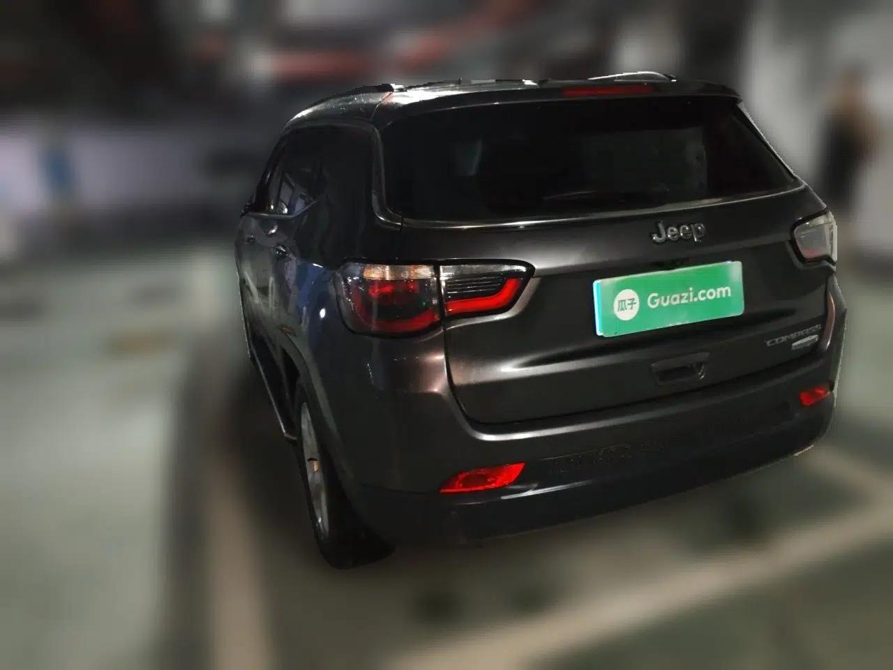 Jeep Compass 2017 200T Automatic Family Edition — миниатюра 4