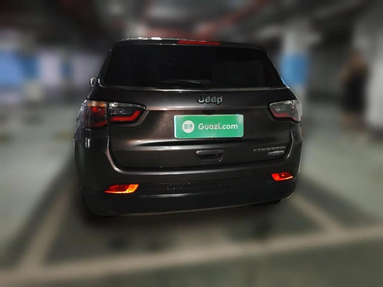 Jeep Compass 2017 200T Automatic Family Edition — миниатюра 5