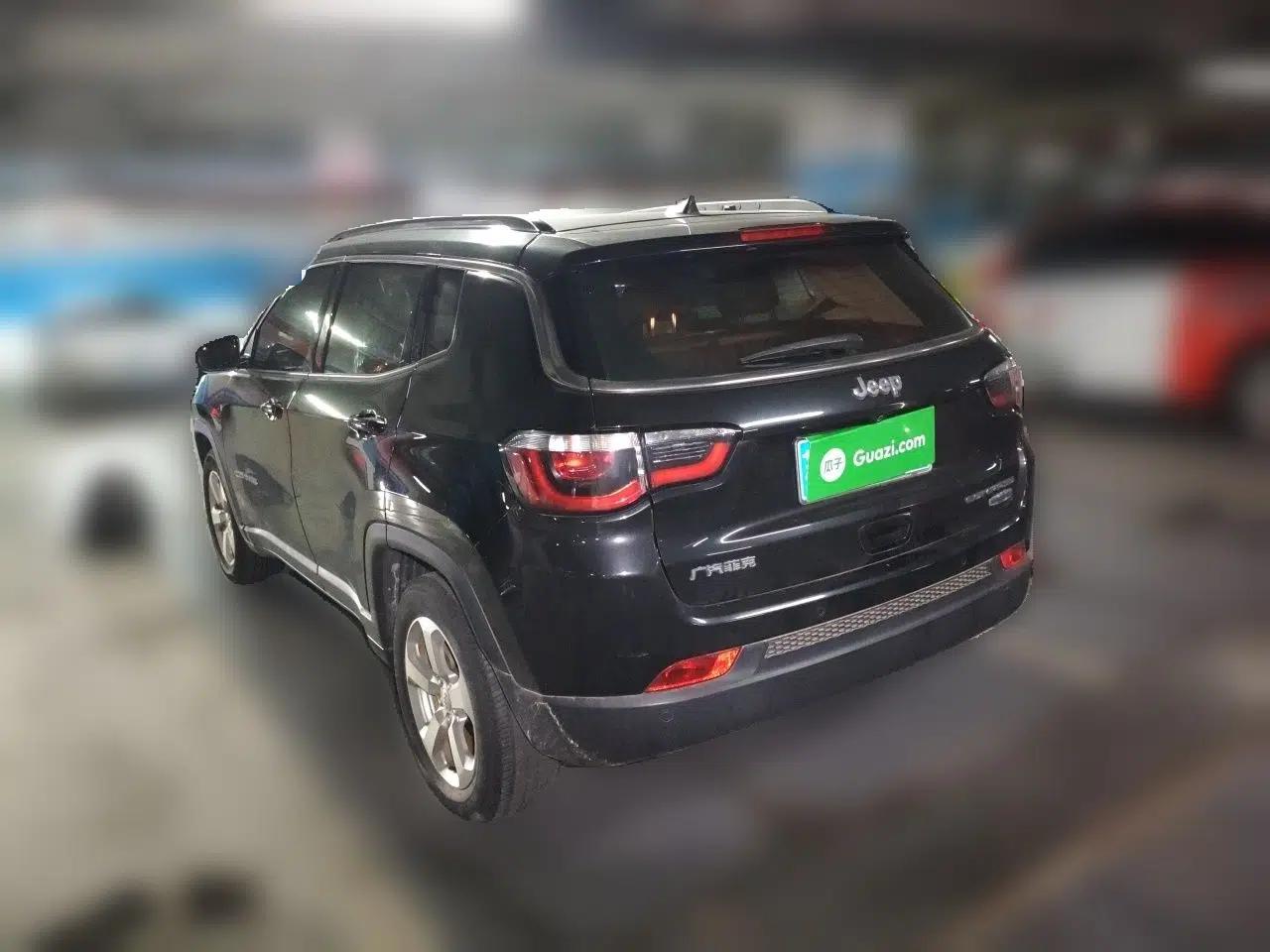 Jeep Compass 2017 200T Automatic Family Edition — миниатюра 4