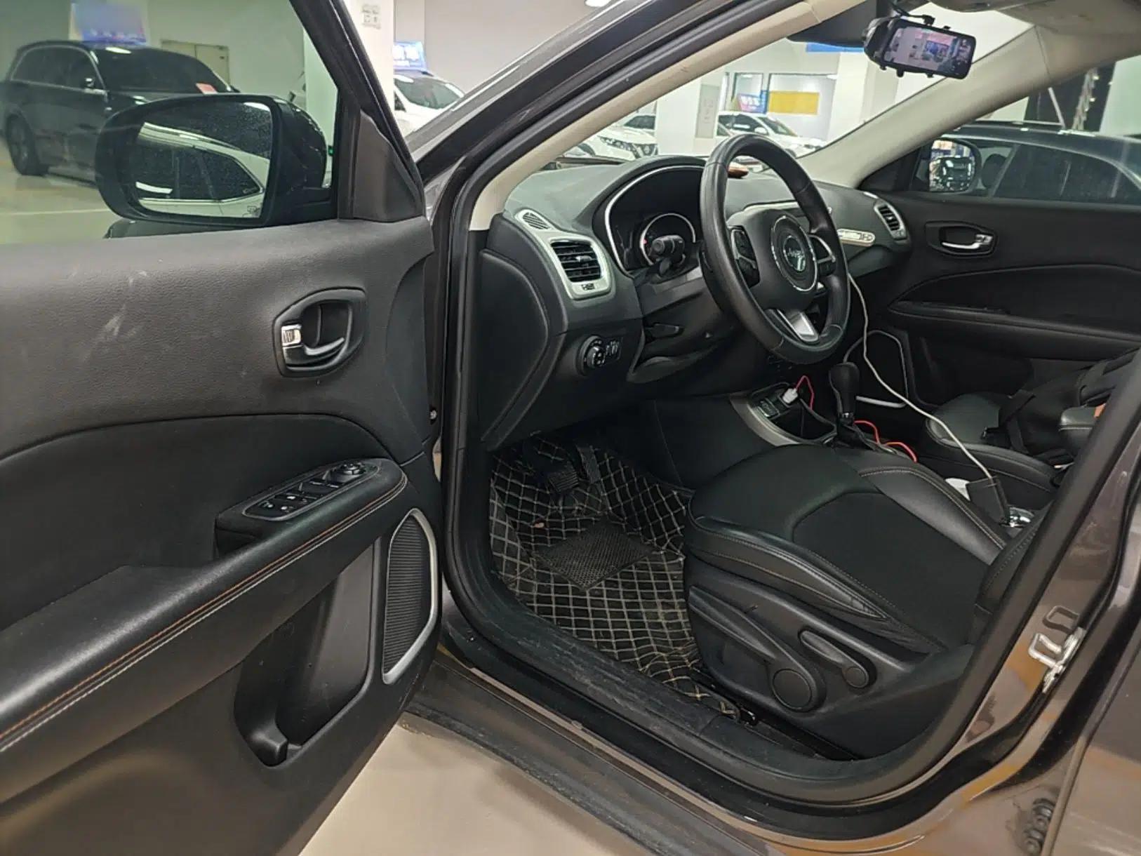 Jeep Compass 2019 220T Automatic Enjoyment Version — миниатюра 18