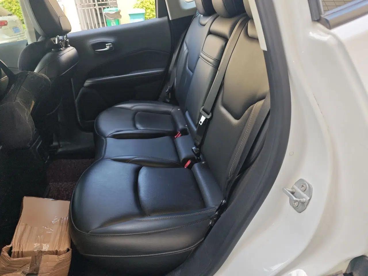 Jeep Compass 2017 200T Automatic Family Edition — миниатюра 17