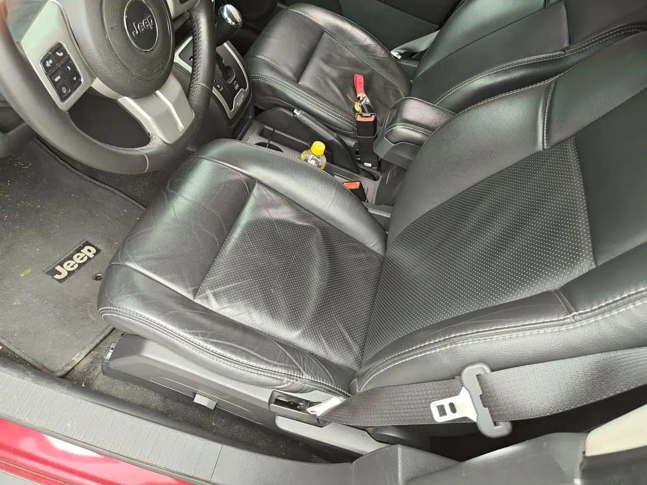 Jeep Compass 2014 Revised Version 2.0L Two-Wheel Drive Elite Edition — миниатюра 15