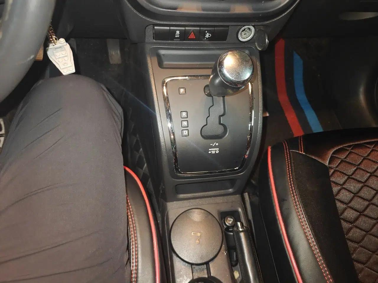 Jeep Compass 2014 Revised Version 2.4L Four-Wheel Drive Comfort Edition — миниатюра 14