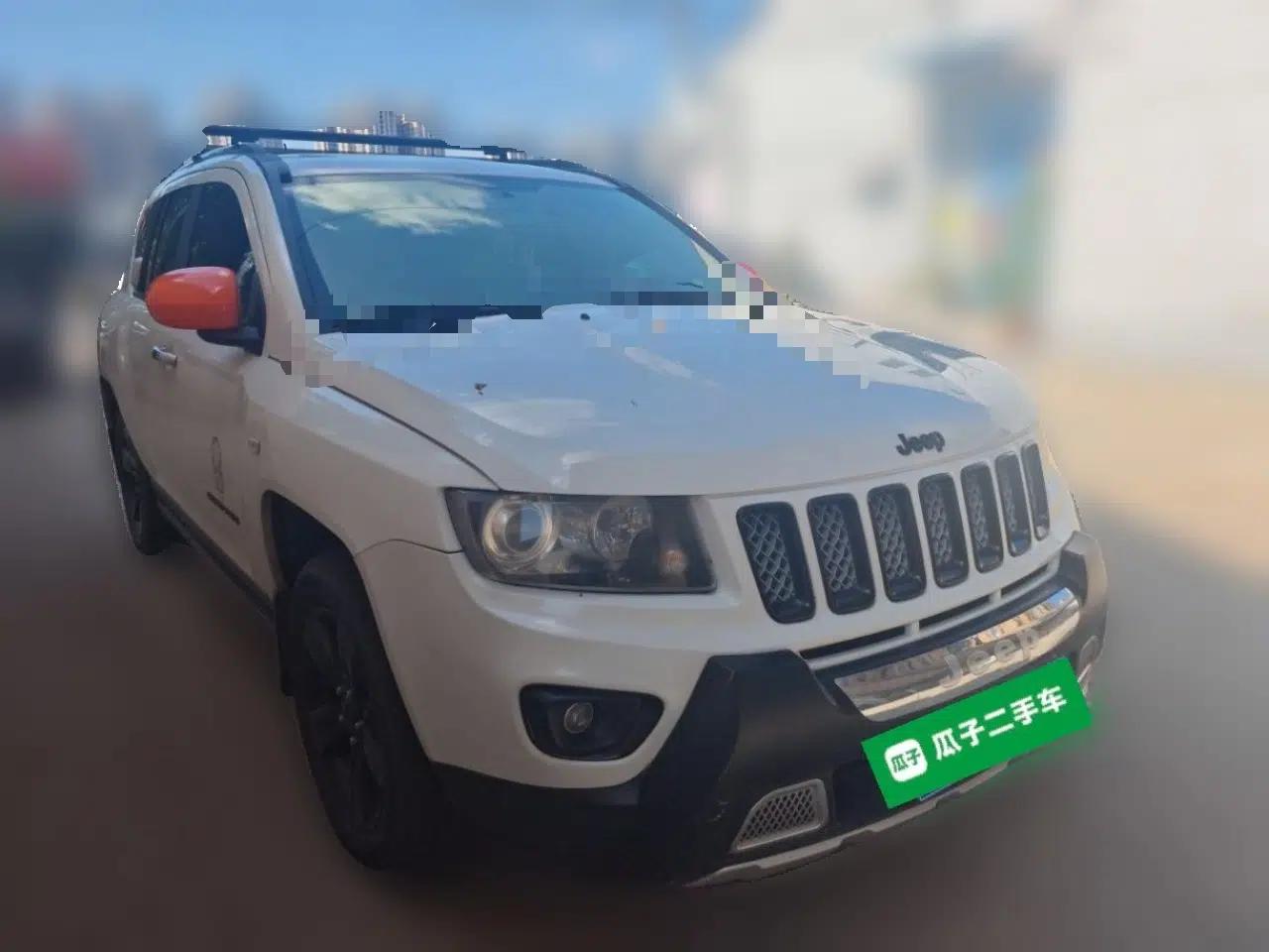 Jeep Compass 2013 2.4L four-wheel-drive sport version — миниатюра 3