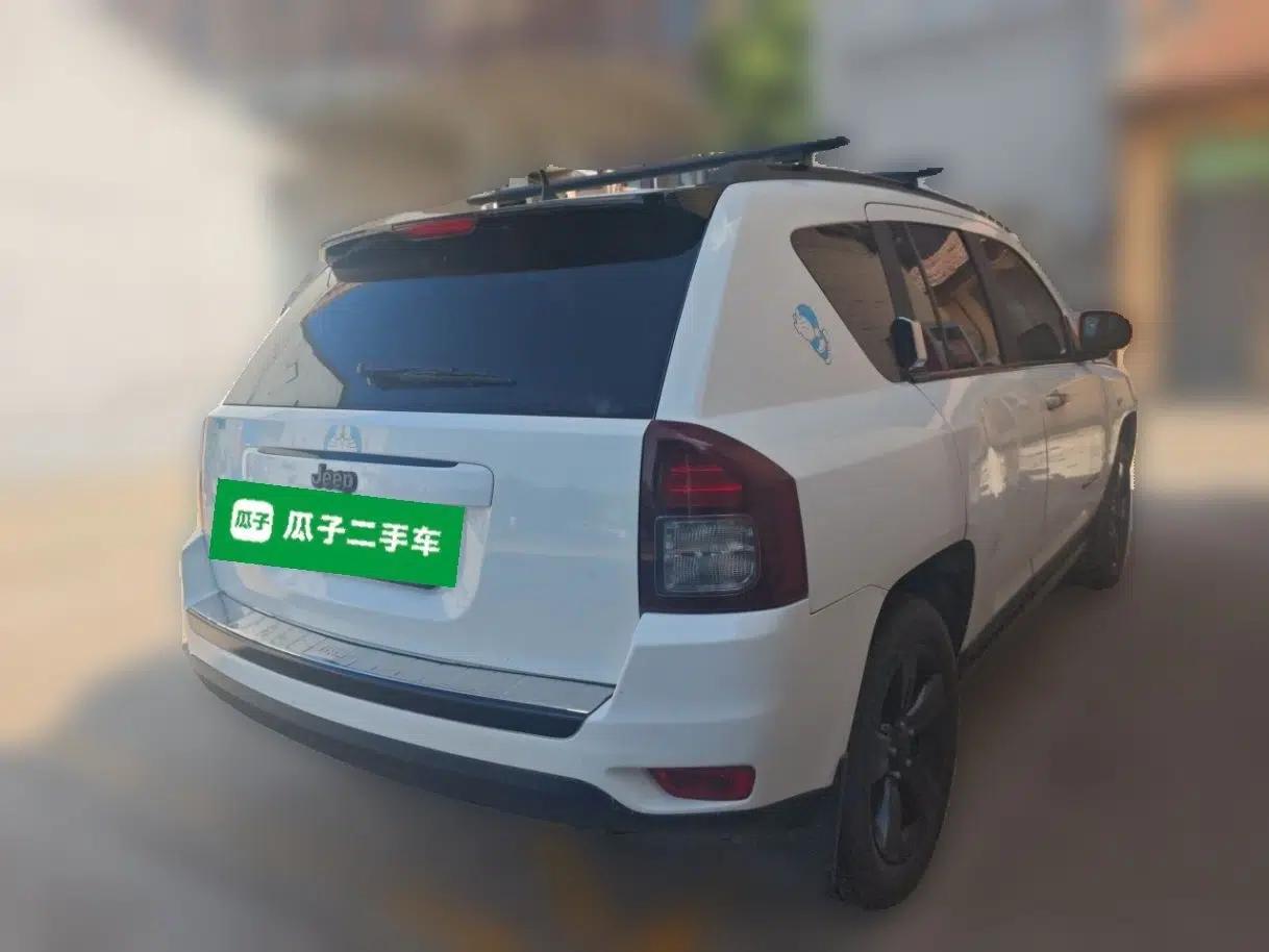 Jeep Compass 2013 2.4L four-wheel-drive sport version — миниатюра 6