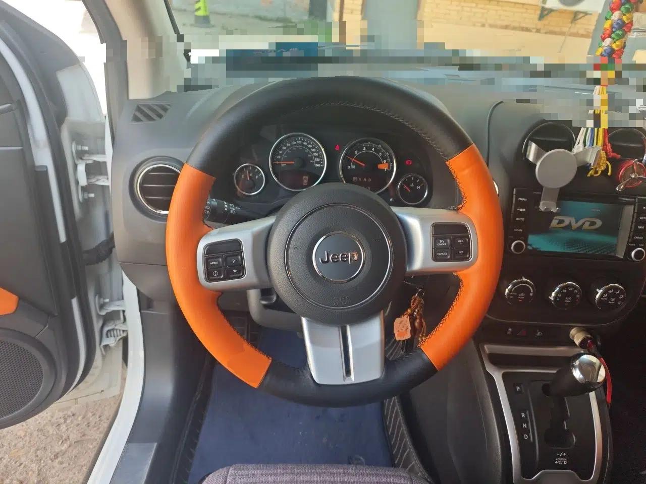 Jeep Compass 2013 2.4L four-wheel-drive sport version — миниатюра 10