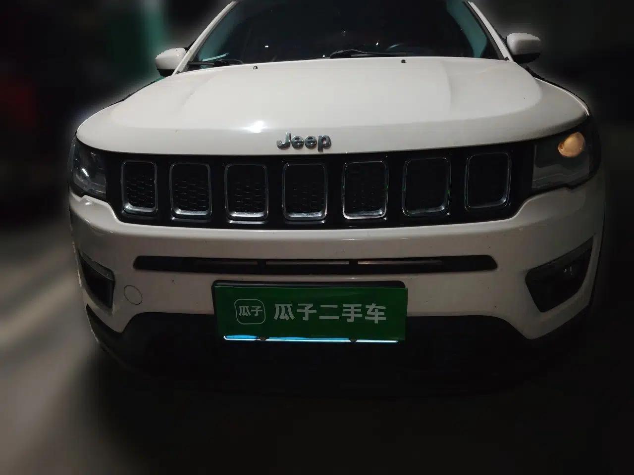 Jeep Compass 2017 200T Automatic Family Edition — миниатюра 2