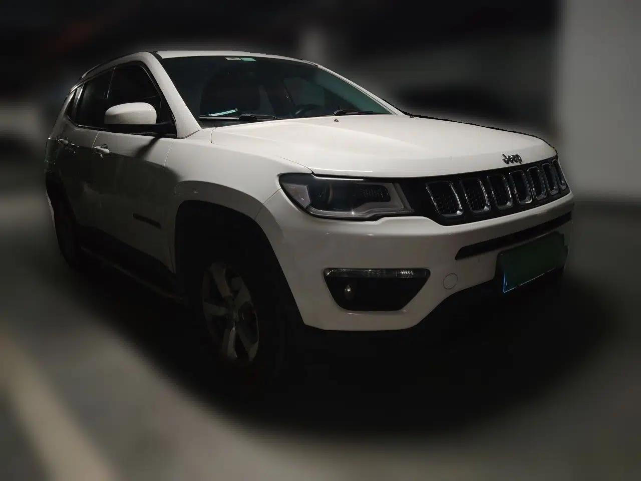 Jeep Compass 2017 200T Automatic Family Edition — миниатюра 3