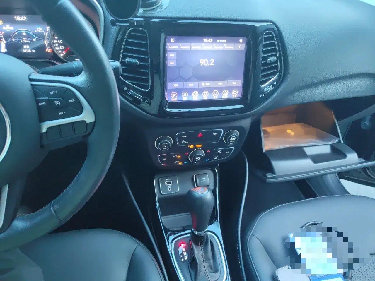 Jeep Compass 2020 220T Automatic Elite Edition — миниатюра 13