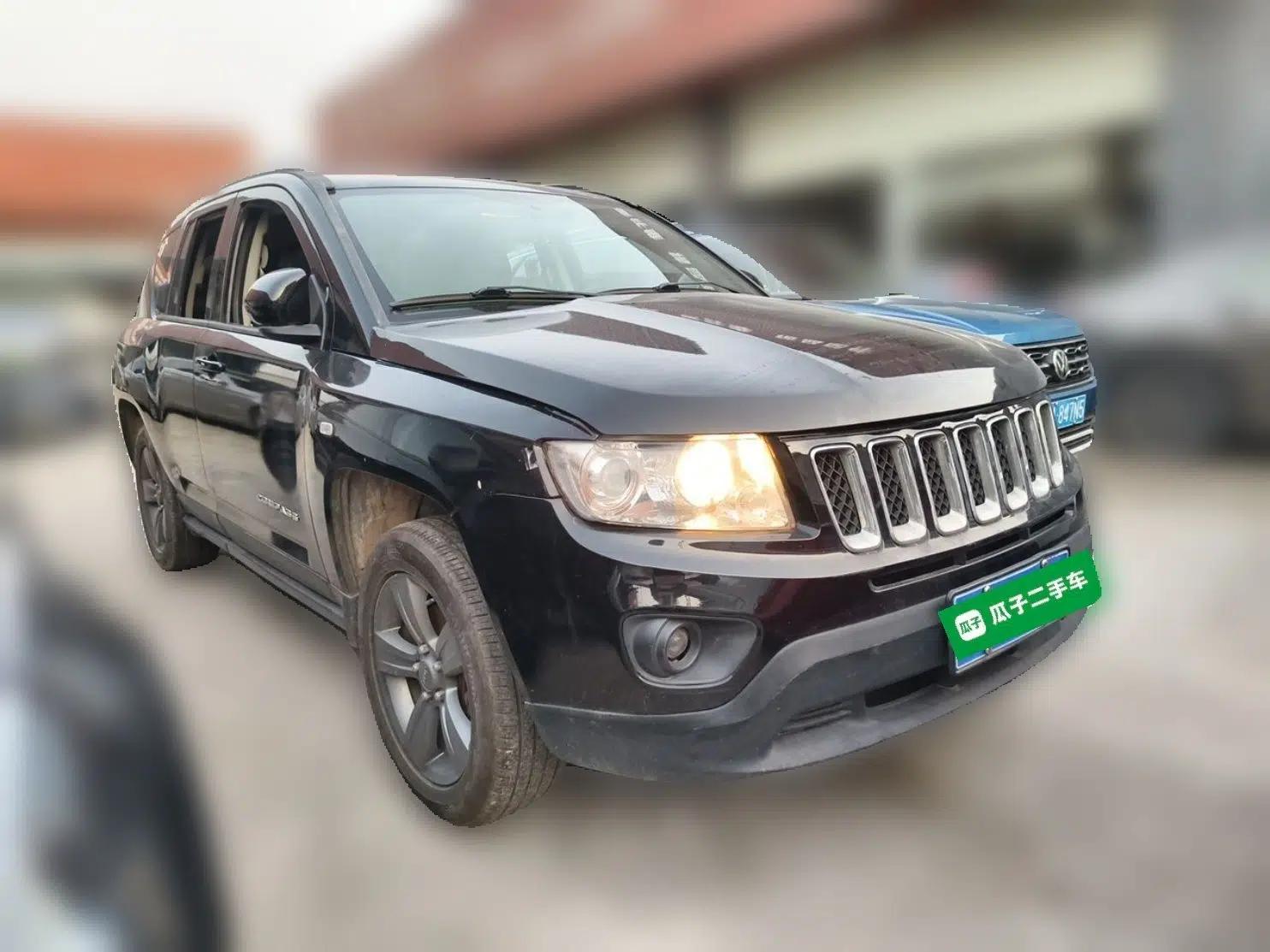 Jeep Compass 2013 2.4L four-wheel-drive sport version — миниатюра 3