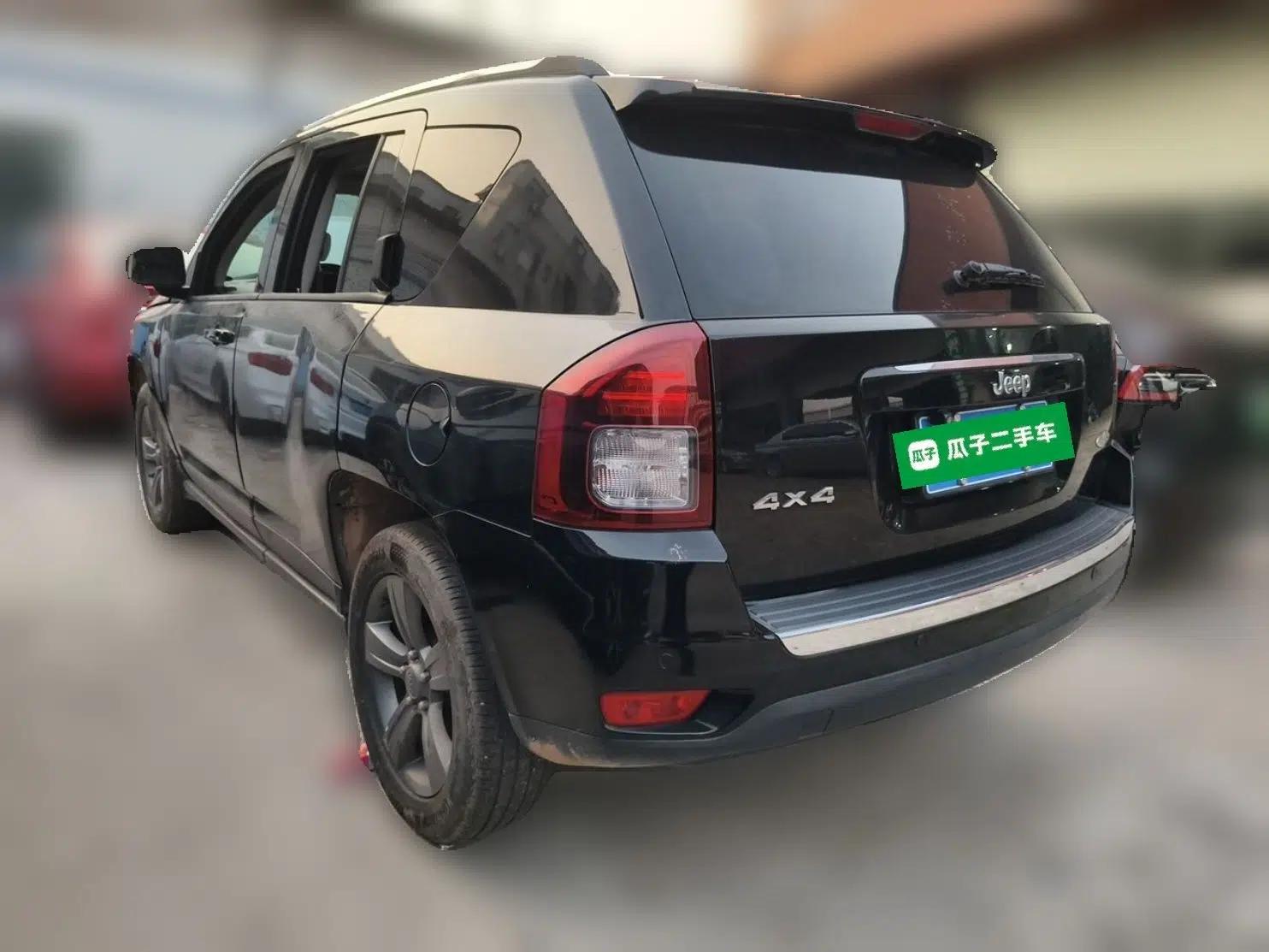 Jeep Compass 2013 2.4L four-wheel-drive sport version — миниатюра 4
