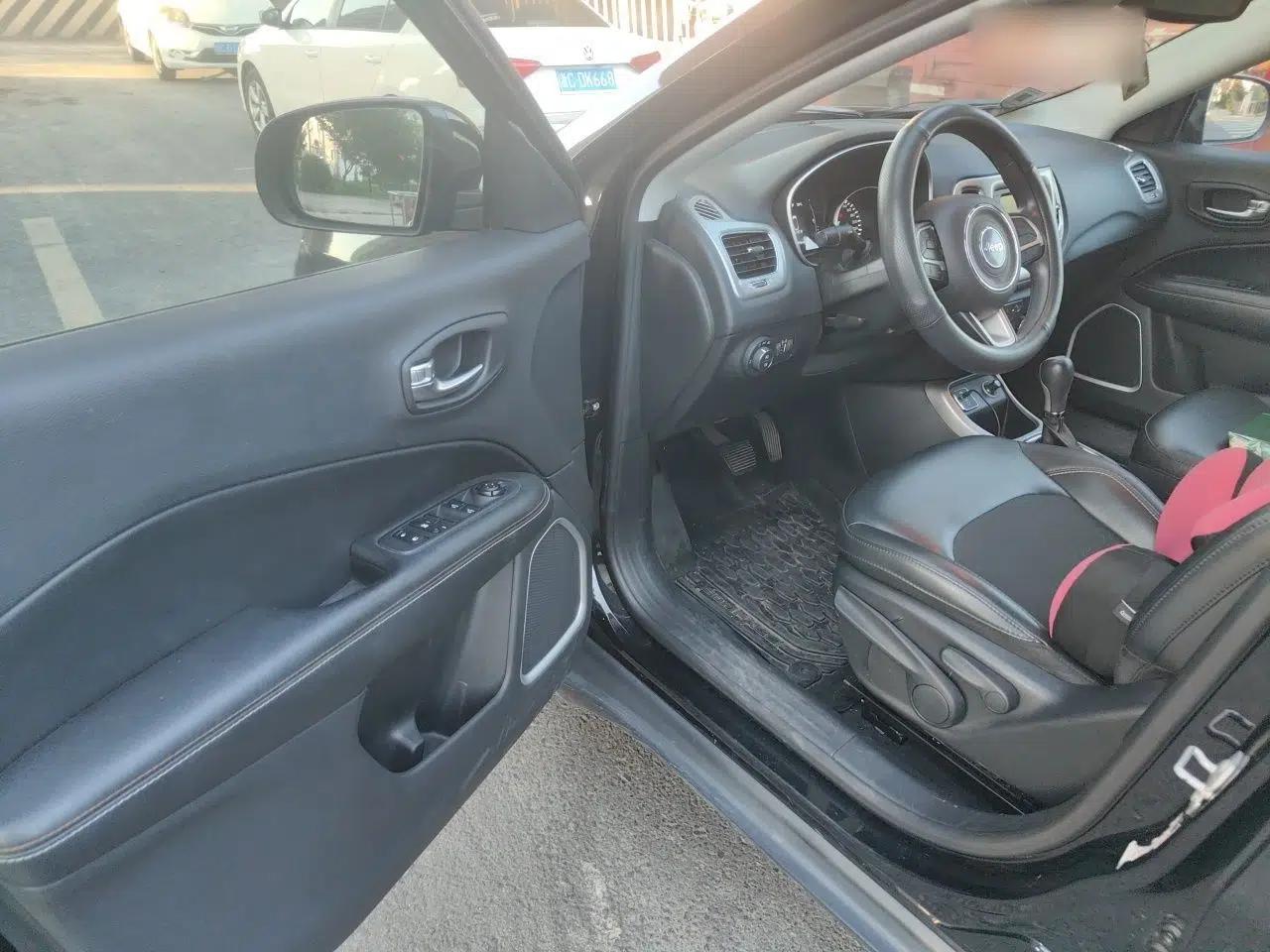 Jeep Compass 2017 200T Automatic Enjoyment Version — миниатюра 16