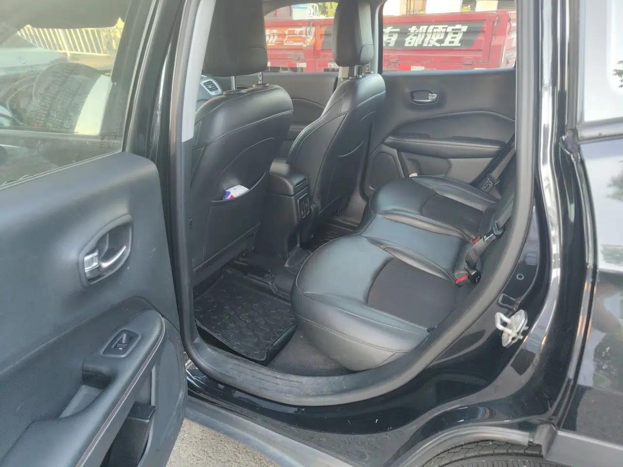 Jeep Compass 2017 200T Automatic Enjoyment Version — миниатюра 17
