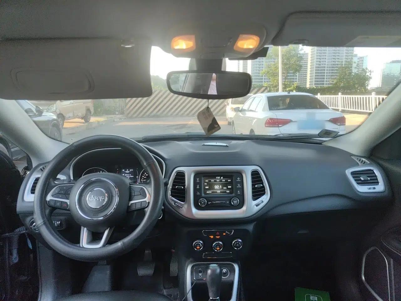 Jeep Compass 2017 200T Automatic Enjoyment Version — миниатюра 9
