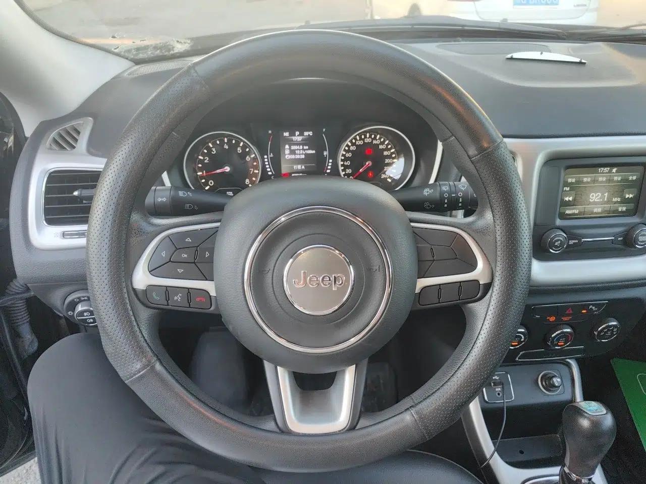 Jeep Compass 2017 200T Automatic Enjoyment Version — миниатюра 10