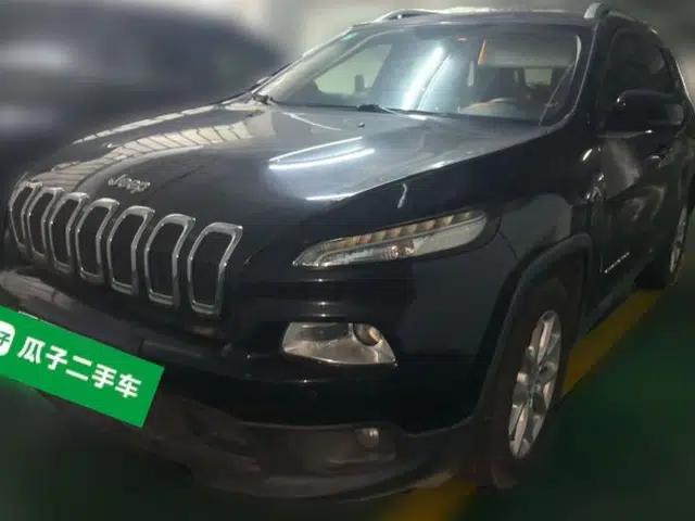 Jeep Cherokee 2016 2.4L Leading Edition