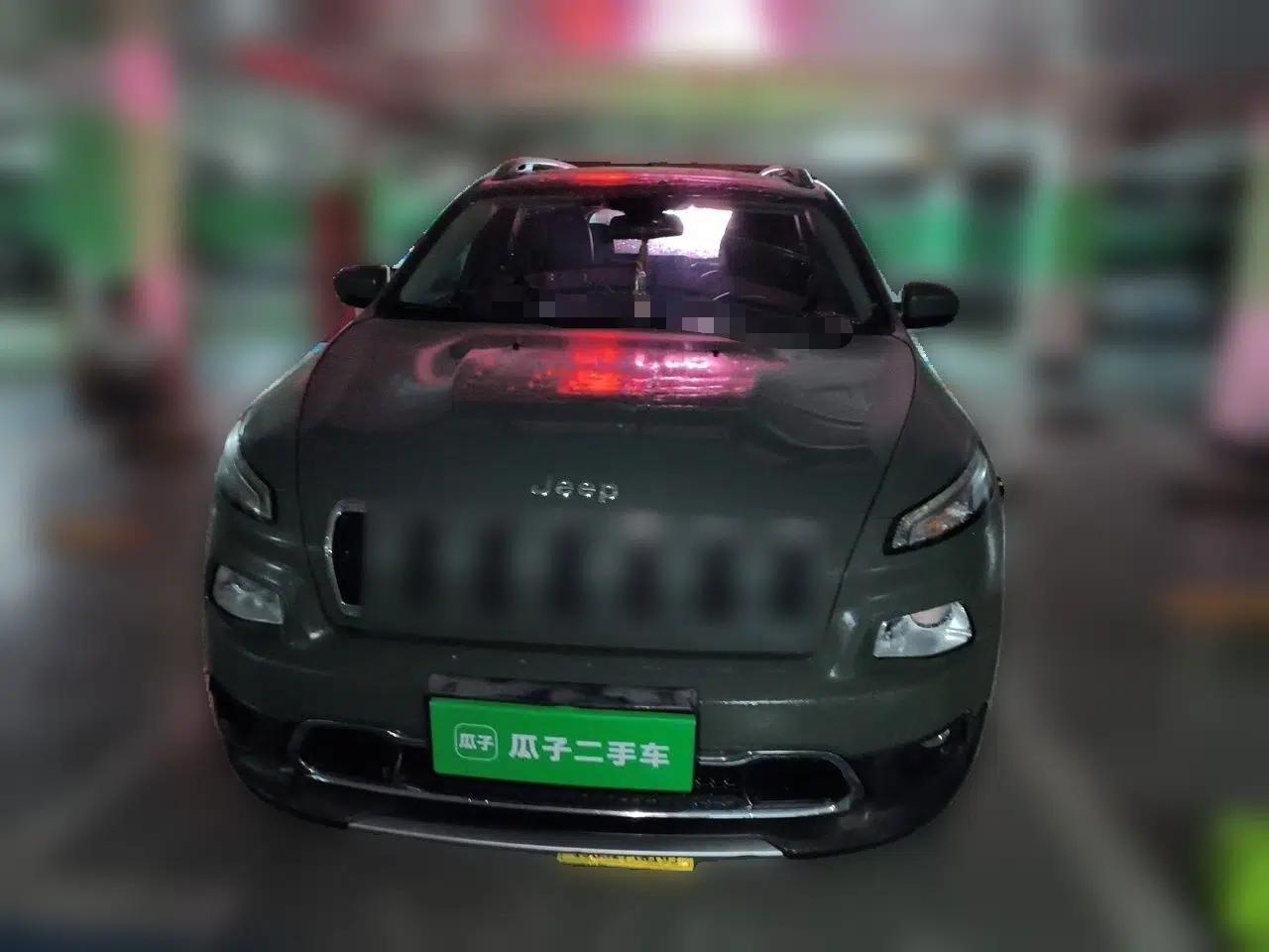 Jeep Cherokee 2017 2.0L Superior Edition — миниатюра 2