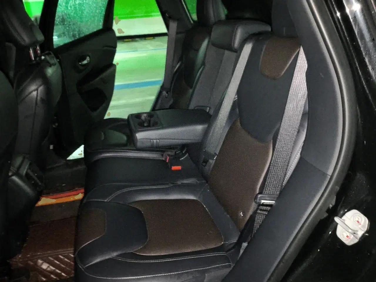 Jeep Cherokee 2017 2.0L Superior Edition — миниатюра 17