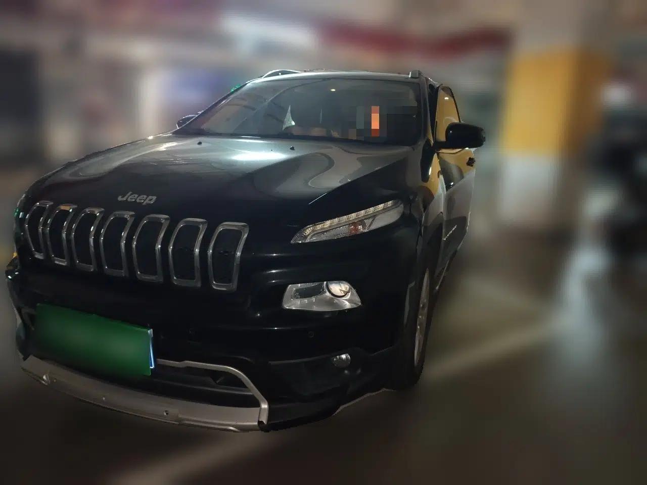 Jeep Cherokee 2016 2.4L Professional Smart Version — миниатюра 1