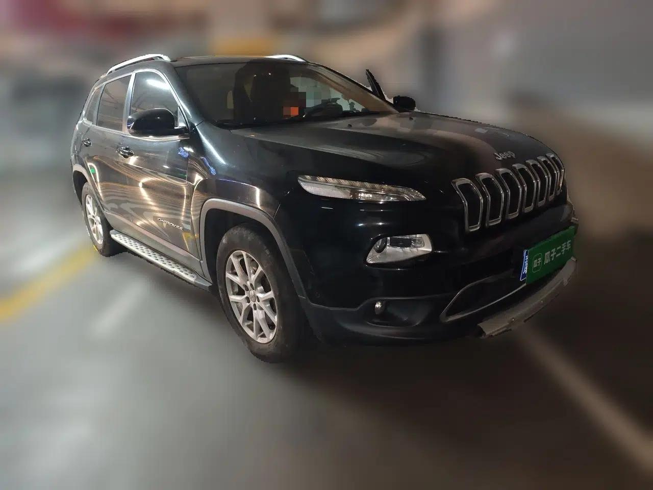 Jeep Cherokee 2016 2.4L Professional Smart Version — миниатюра 3