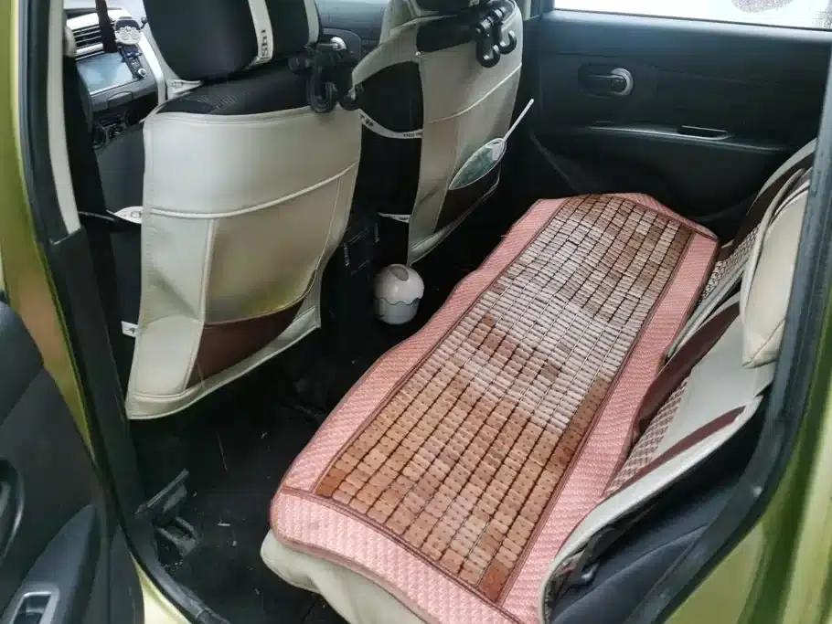 Nissan Livina 2013 Model 1.6XV CVT Deluxe Edition — миниатюра 11