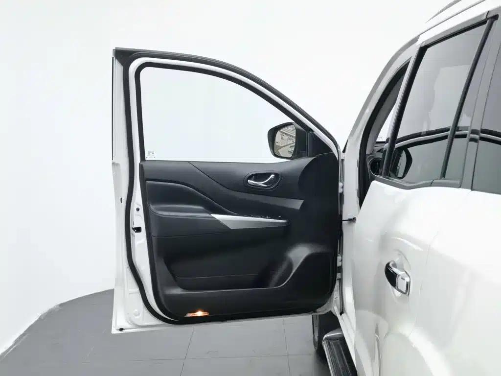 Terra 2020 2.5L XL Upper 4WD Automatic Four-Wheel Drive Luxury Edition — миниатюра 8